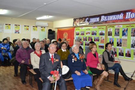 Республика Калмыкия. Торжественное собрание в честь Дня Советской Армии и Военно-морского флота