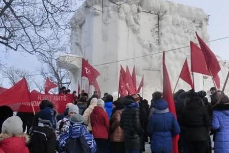 Коммунисты четырёх регионов Дальнего Востока отпраздновали 94-ю годовщину победы под Волочаевкой