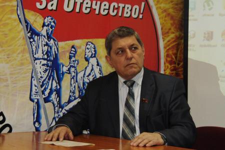 Алтайский край. На заседании политклуба барнаульские коммунисты обсудили формы и методы агитационной работы