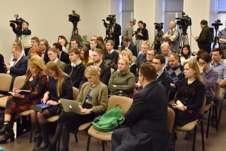 «Есть мирный выход из ситуации – это левоцентристский поворот»
