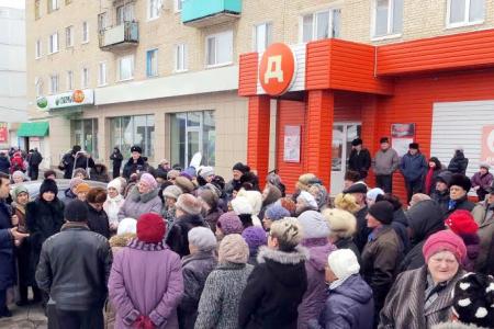 Олег Лебедев продолжает массовые встречи с жителями Тульской  области