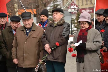 Быть достойными своих отцов и дедов! Акция Астраханских коммунистов