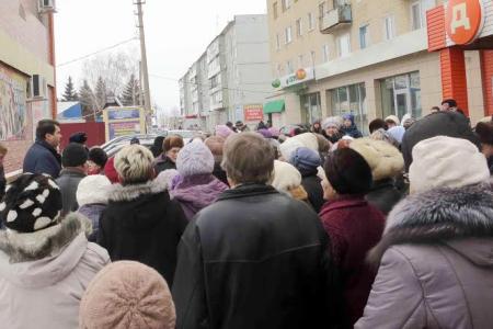 Олег Лебедев продолжает массовые встречи с жителями Тульской  области