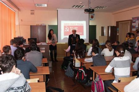 Самарские комсомольцы продолжают эстафету "Знамя нашей Победы"