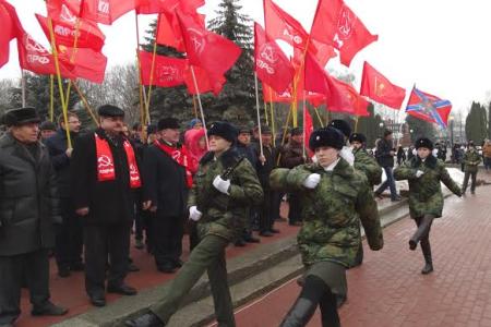Курская область. Коммунисты отметили 98-ю годовщину образования Красной Армии