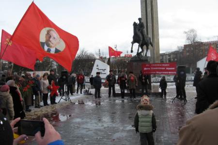 Калужские коммунисты отметили 98-ю годовщину Рабоче-Крестьянской Красной Армии