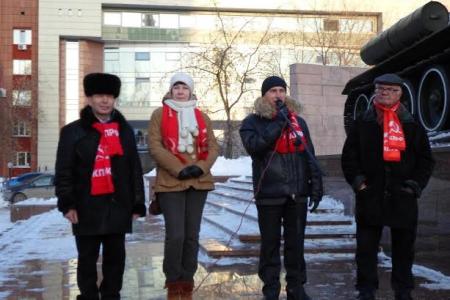 Без сильной армии – нет могучей России! Акция КПРФ в Перми
