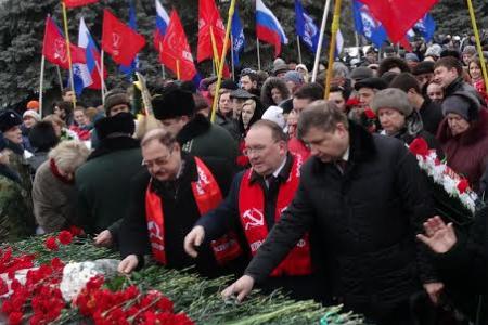 Курская область. Коммунисты отметили 98-ю годовщину образования Красной Армии