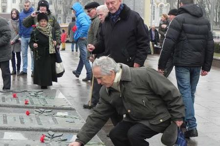 Белгородские коммунисты и их союзники почтили память защитников Отечества