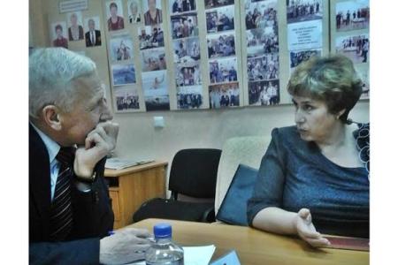 Татарстан. Депутат-коммунист Госдумы В.П. Пешков провёл приём избирателей в ряде районов республики