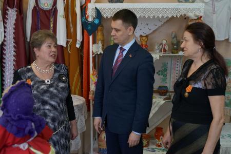 Приморский край. Депутат-коммунист Госдумы Алексей Корниенко встретился с жителями сёл Кролевцы и Суражевка