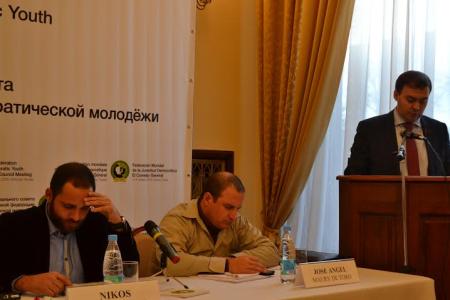 Юрий Афонин: «В год 100-летия Великого Октября Россия станет хозяйкой Всемирного фестиваля молодежи и студентов»