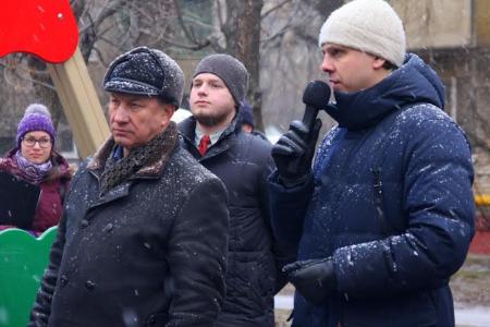 Провокаторы на встречах Валерия Рашкина с москвичами работают за еду
