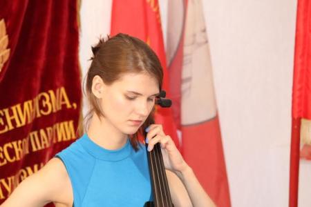 Пензенские коммунисты выпустили клип на сталинскую версию гимна СССР