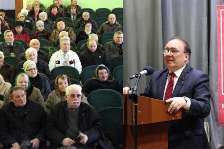 Н.Н. Иванов выступил с отчетом перед избирателями Щигровского района Курской области