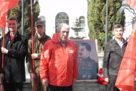 Сталин в Севастополь вернётся!