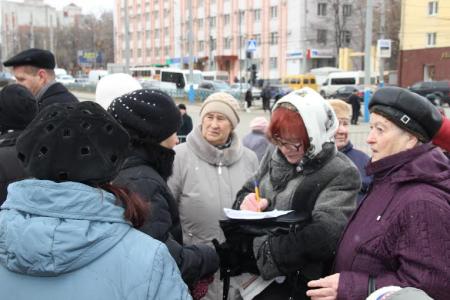 На Брянщине продолжаются протестные акции против ухудшения социально- экономического положения жителей области