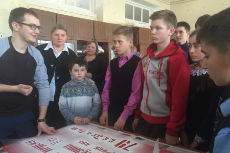 Белгородские коммунисты и комсомольцы провели школьный конкурс сочинений