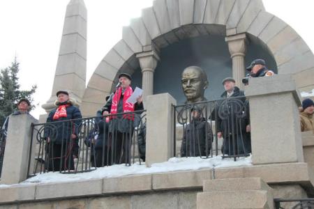Владельцы гаражей Челябинска потребовали отмены антинародного решения ГорДумы