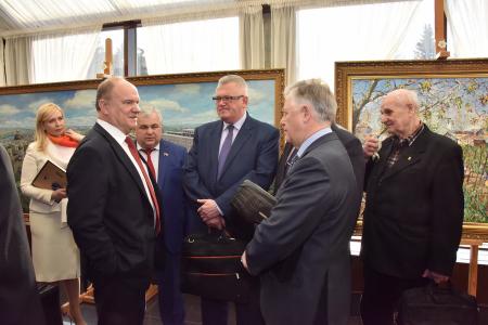 «Правда»: Опора на коллектив и на справедливость