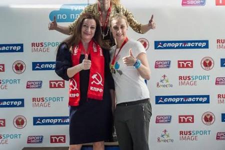 Калуга. Соревнования по плаванию спортклуба КПРФ собрали более двухсот  юных участников