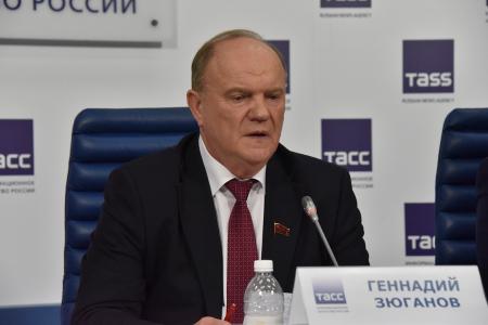 Г.А. Зюганов: Многие беды, в том числе и терроризм, растут из 91-го года