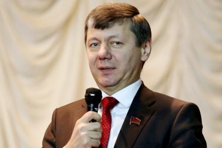 «Народ хочет жить в справедливой стране». Д.Г. Новиков выступил на телеканале «ТВ Центр» 