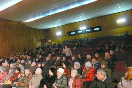 Депутаты-коммунисты провели отчет в Октябрьском районе Рязани