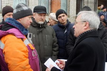 Ярославские коммунисты поддержали протест рабочих нефтеперерабатывающего завода в посёлке Константиновский