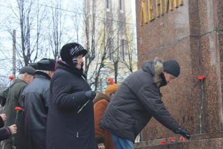 Ярославцы почтили память Иосифа Виссарионовича Сталина