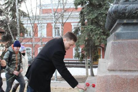 Пензенские коммунисты почтили память Карла Маркса