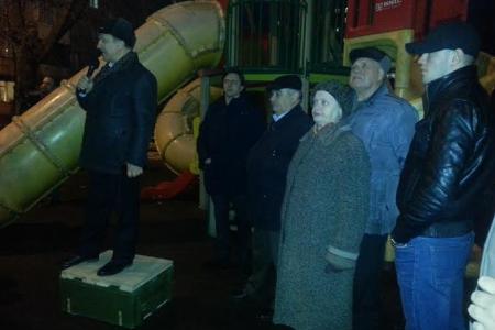 Москва. На встречи с Валерием Рашкиным приходит всё больше людей