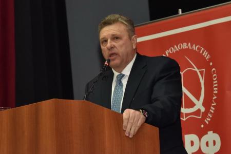 «Правда»: Опора на коллектив и на справедливость
