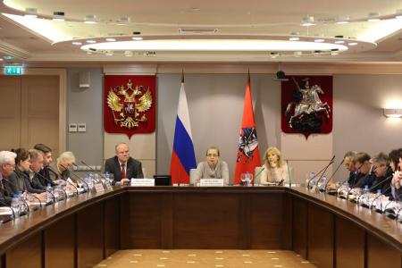 Конкуренция на здоровье москвичей. Коммунисты провели круглый стол по проблеме установки радиомачт