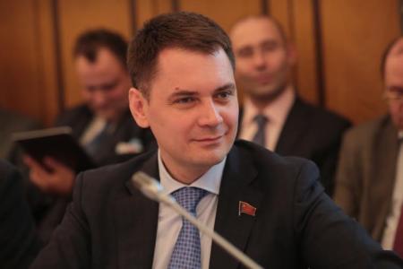 Г.А. Зюганов, С.А. Гаврилов и С.Ю. Глазьев обсудили перспективы приватизации и национализации с руководством и представителями крупнейших российских компаний