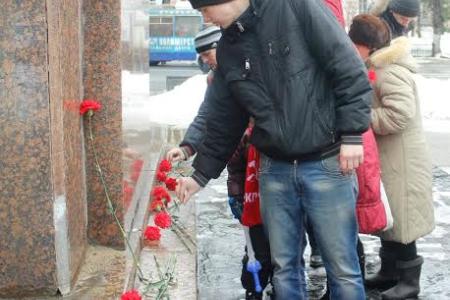 Ярославцы почтили память Иосифа Виссарионовича Сталина