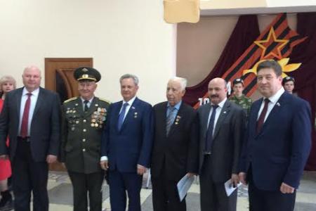 Виктор Гончаров: Копию Знамени Победы – в каждый класс ставропольских школ!