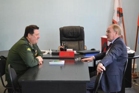 Депутат Госдумы В.Н. Тетёкин обсудил с губернатором Тюменской области внедрение отечественных инноваций в нефтедобычу