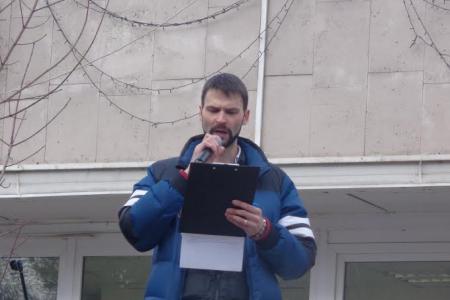 Московские коммунисты и жители района Аэропорт защищают кинотеатр "Баку" от сноса