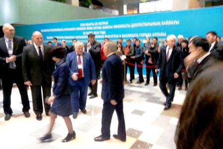 К.К. Тайсаев: «Выборы в Парламент и местные органы представительной власти Республики Казахстан проходят в обстановке неподдельного энтузиазма и высокой политической активности избирателей»