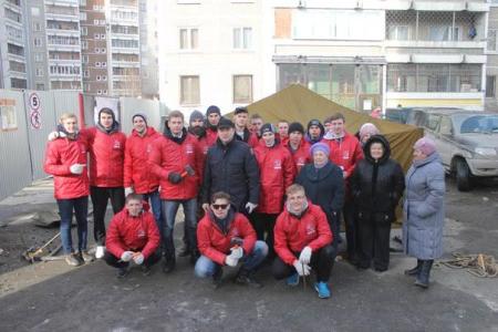 Свердловские коммунисты, выступившие против точечной застройки, подверглись незаконному задержанию!
