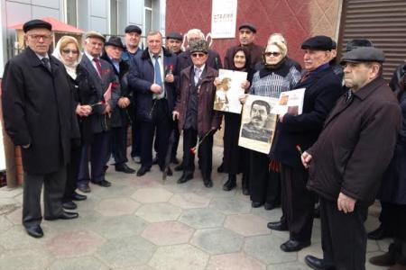 Дагестанские коммунисты почтили память И.В. Сталина