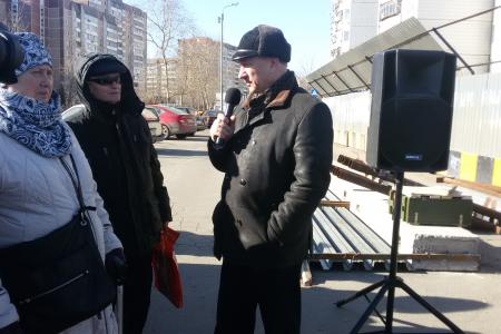 Москва. Жители «дома с трещиной» и Валерий Рашкин продолжают бороться против незаконного строительства