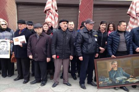 Дагестанские коммунисты почтили память И.В. Сталина
