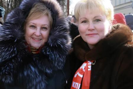 Новгородские коммунисты приняли участие в митинге, посвящённом воссоединению России с Крымом