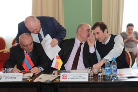 К.К. Тайсаев: «Заседание Политисполкома СКП-КПСС еще раз показало сплоченность всех партий, входящих в его состав»