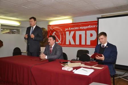 В Астрахани прошел первый выпуск слушателей Центра политической учебы