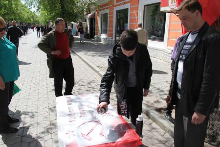 Республика Крым, Симферополь. Знамени Победы – верны!