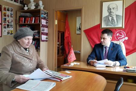 Приморский край. Депутат-коммунист Госдумы Алексей Корниенко встретился с прокурором города Артёма и провёл приём населения