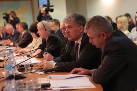 «Человек труда - истинный хозяин народных предприятий в городе и на селе!» В Государственной Думе состоялся «круглый стол» Комитета по вопросам собственности